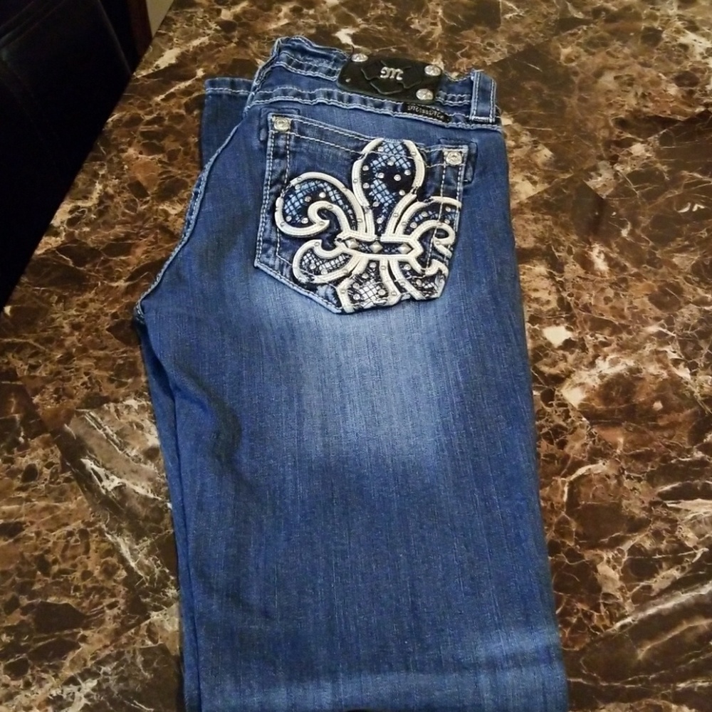 Jeans
