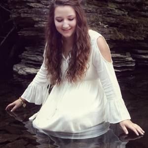 Meet your Posher, Harlee