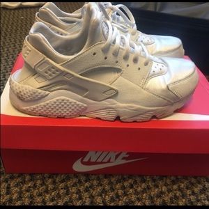 Nike Air Huarache White Nike Air Huarache White