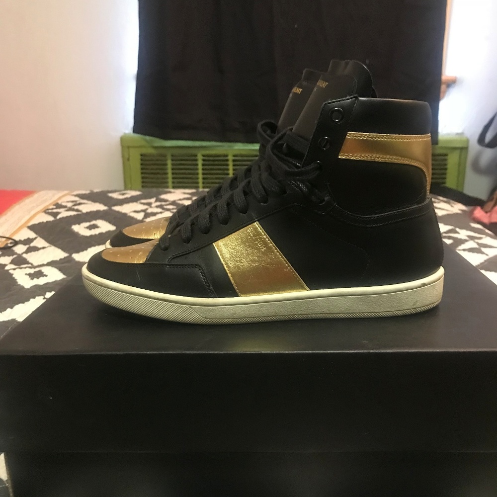Saint LAurent Hi-Top Sneaker