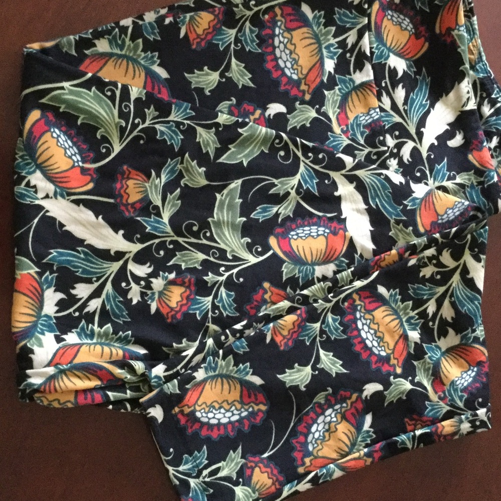 LuLaRoe TC Leggings
