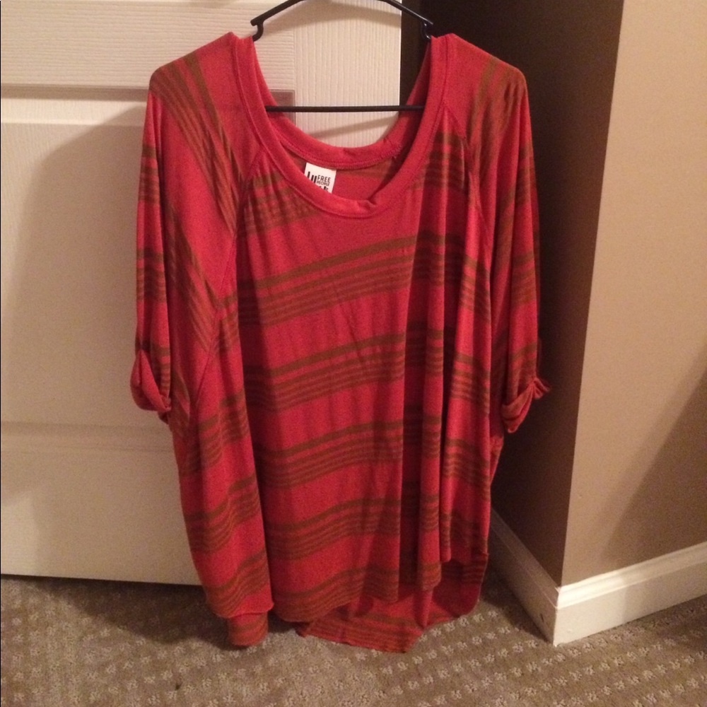 Free people tee