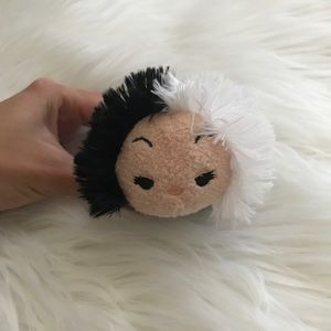 ❤️Cruella deville mini tsum tsum plush‼️