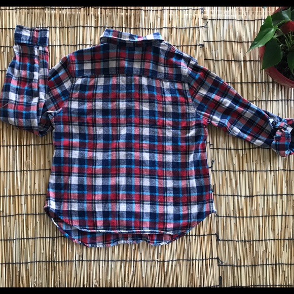 Flannel button up - Picture 4 of 4