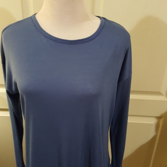 NWT. Rue 21 Blue Long Sleeve Top w/Ruffle. Sz. XL. - Picture 2 of 8
