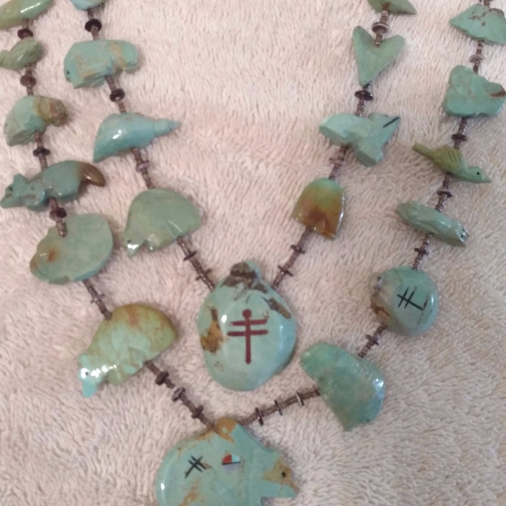 Vintage Native American Zuni Pueblo Necklace