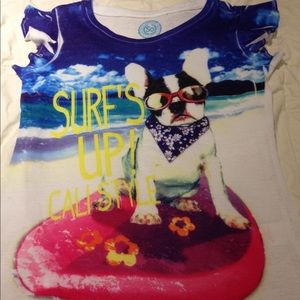 Bundle of two girl's tees Bundle of two girl's tees