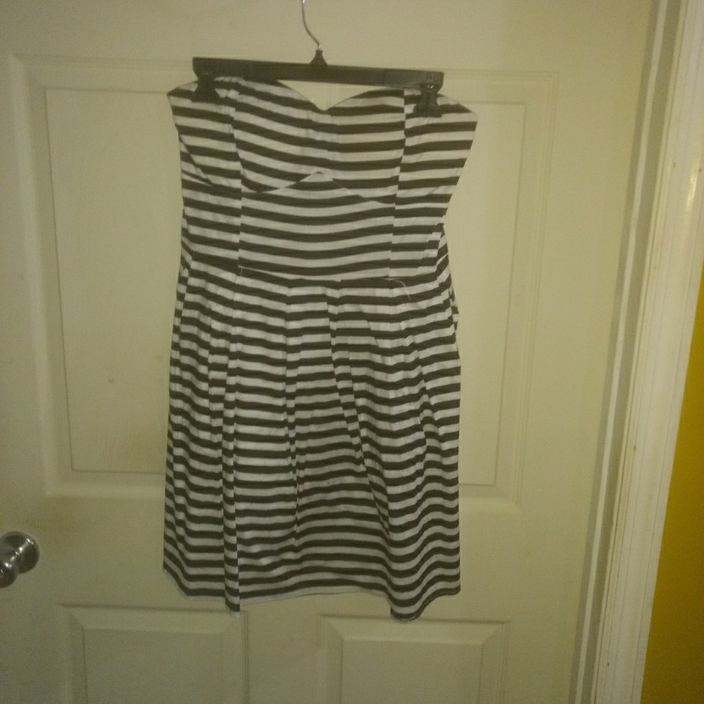 Rue 21 dress