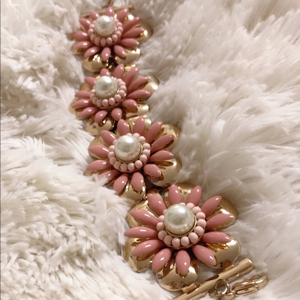 🌸 flower bracelet