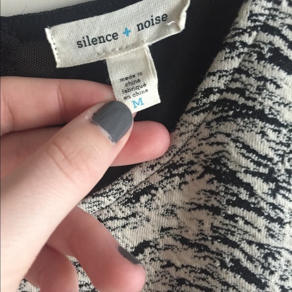 Urban Outfitters- Sheet Back Crop Top - Picture 3 of 3