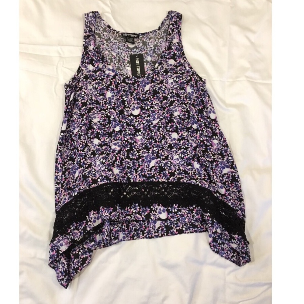 Black & Purple Floral Woven Sharkbite Tank Top