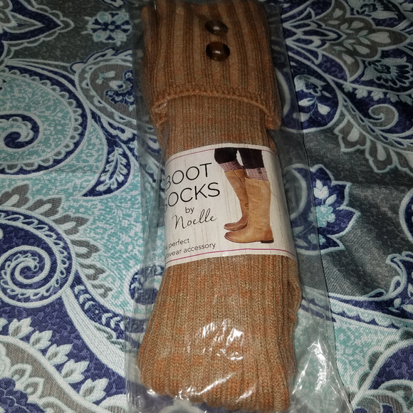 NOELLE Women’s' Fold over Boot Sock (Brown) - Picture 2 of 4