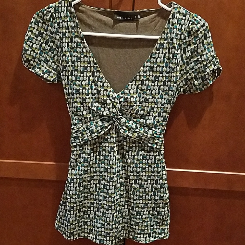 The Limited - Cute Top!