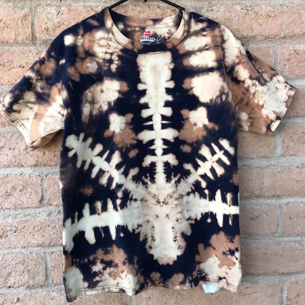 Men's tie dye t shirt size M