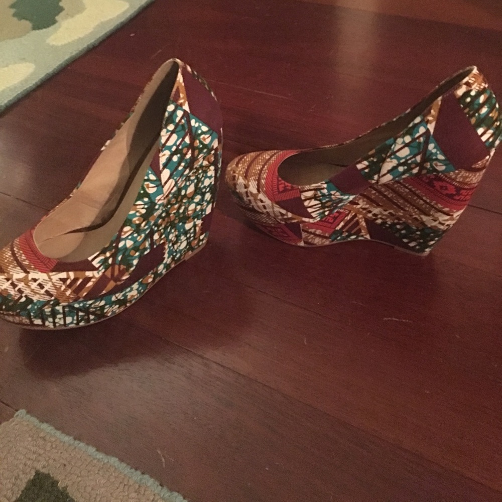 NEW Aldo Platform Wedges