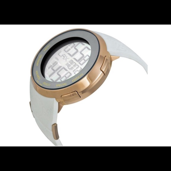 Series: I-Gucci
Dial size: 44mm - Picture 2 of 3