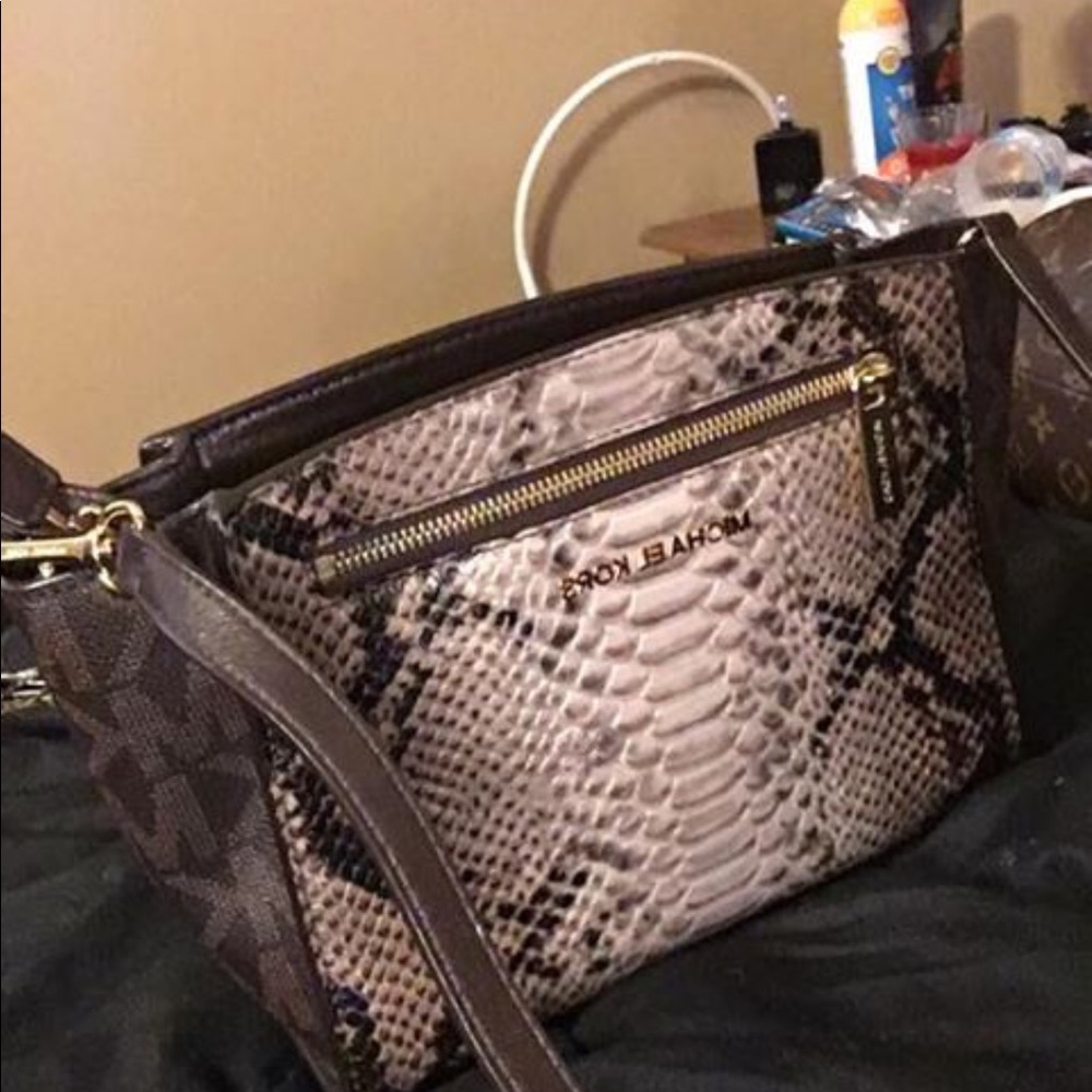 MK Purse