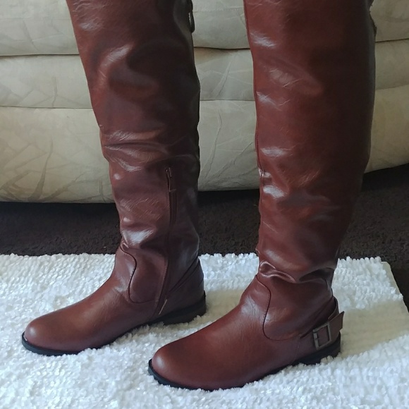 ❤LAST PAIR 7 BOOTS COFFEE COLOR 💖PRICE IS FIRM💖 - Picture 8 of 8