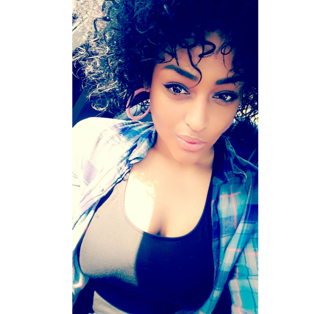 Meet your Posher, Bianca