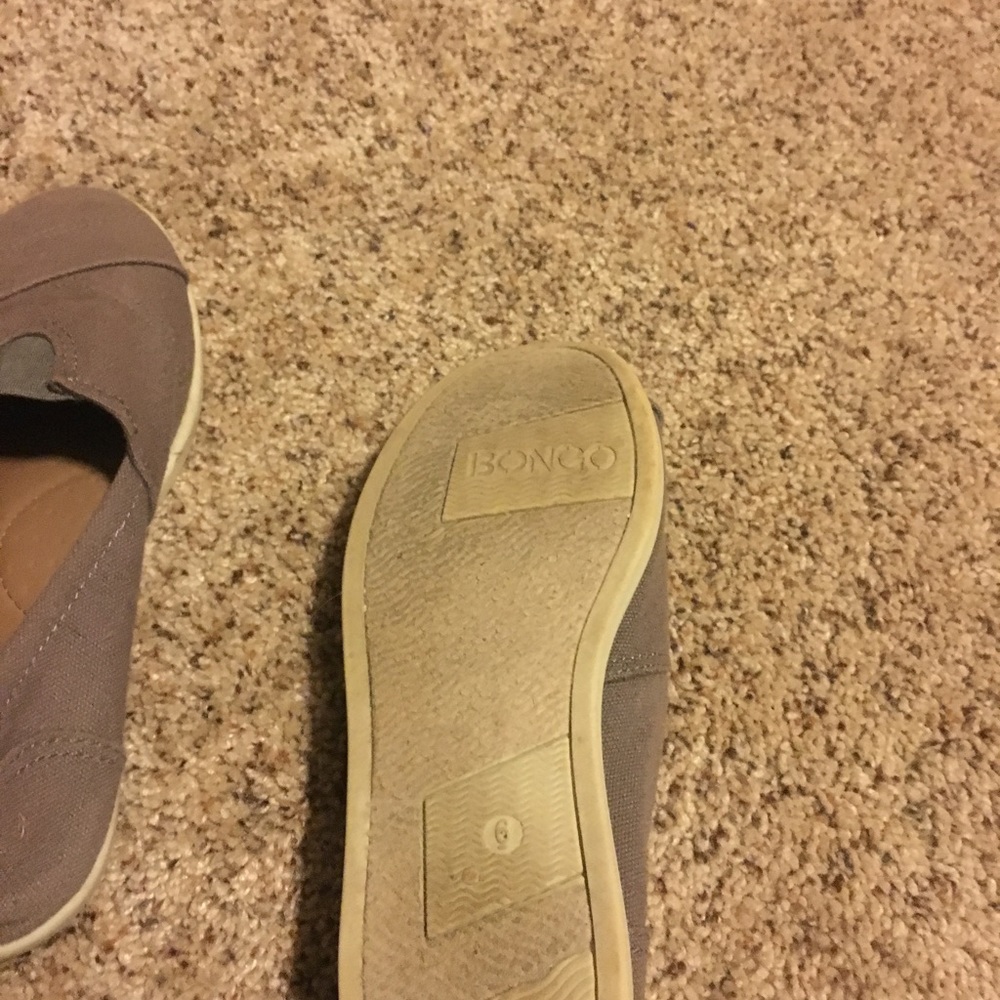 Canvas shoes