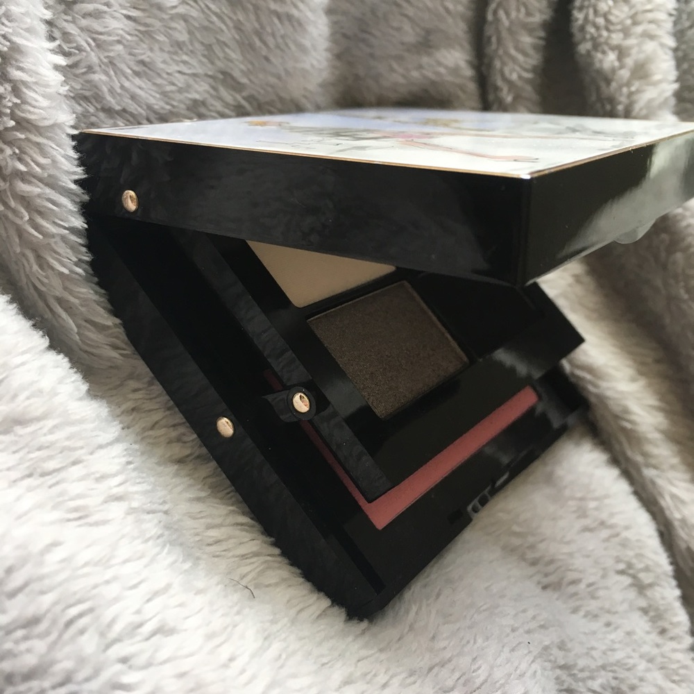 Bobbi Brown City Collection Eyeshadow Palette - Picture 3 of 4