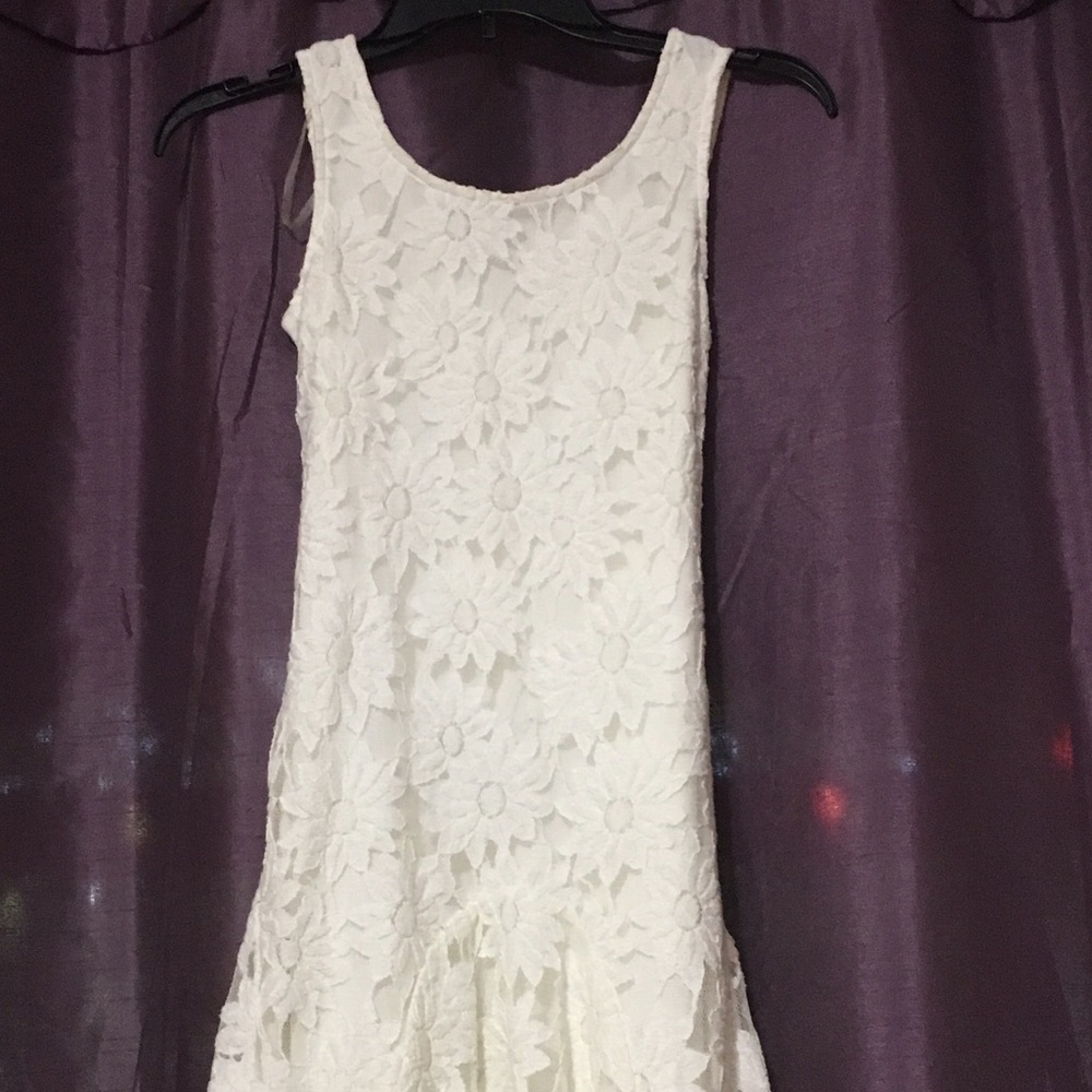 Young girls dress