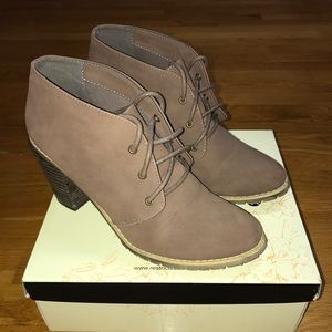 Lace Bootie, Size 8.5