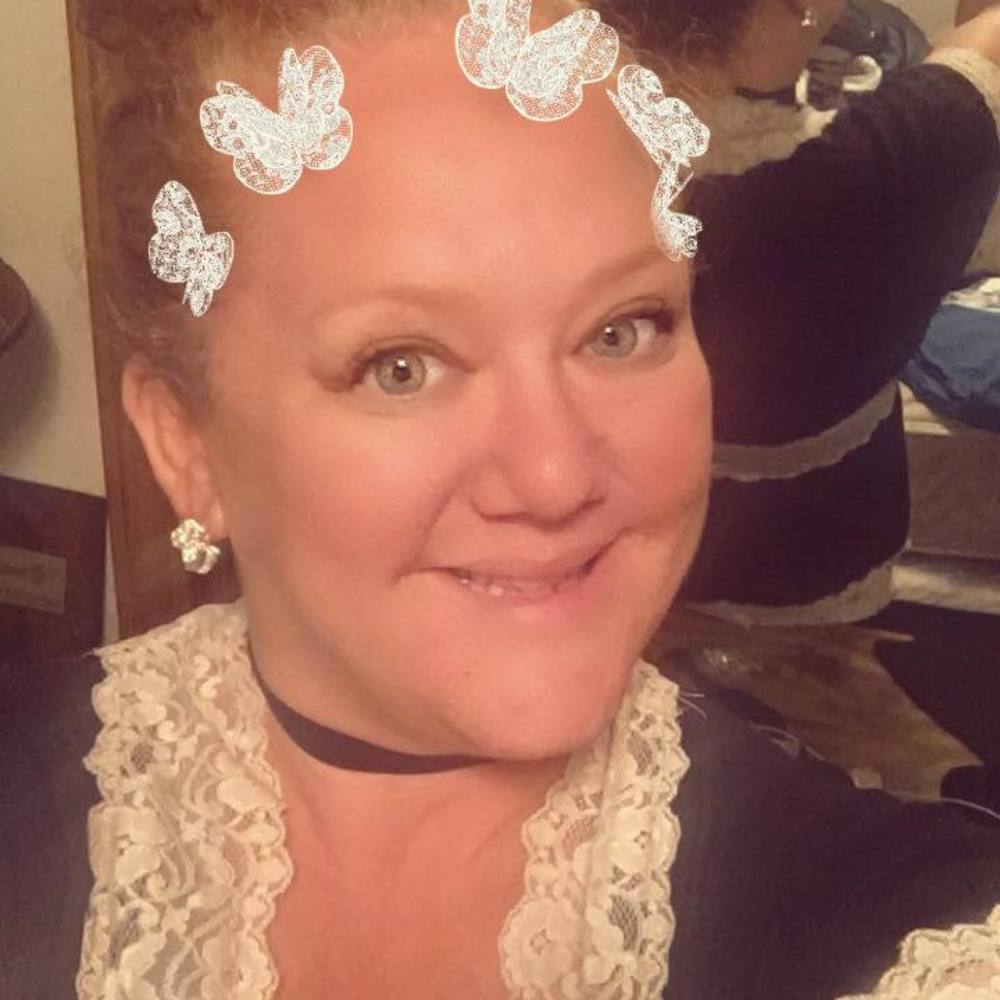 Meet your Posher, Denise