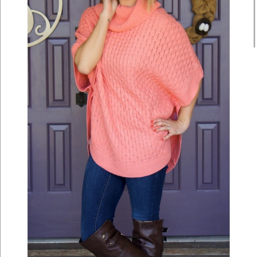 moon collection knit poncho