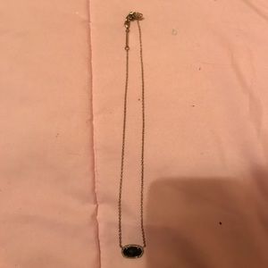 Kendra Scott necklace