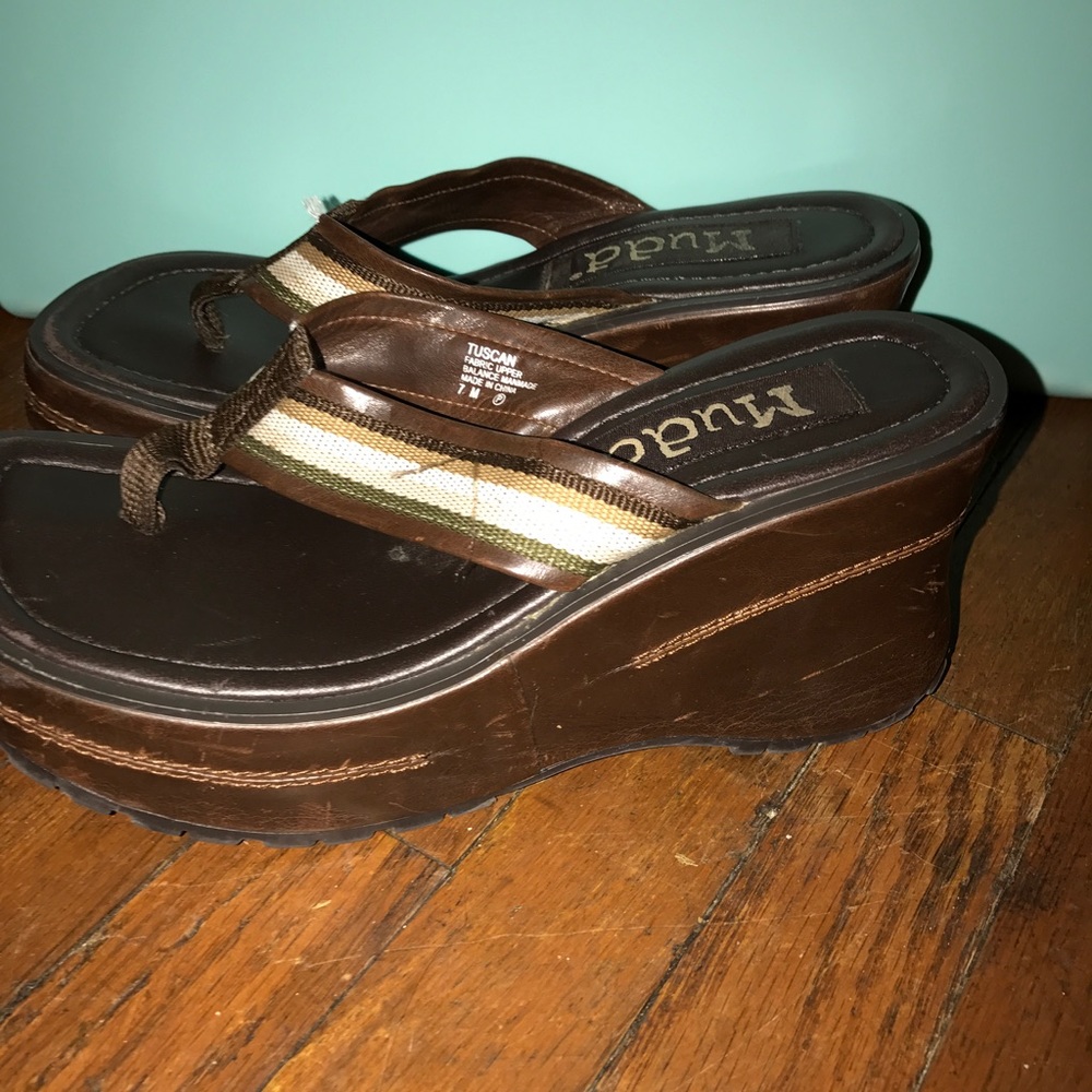 Flip flop heels
