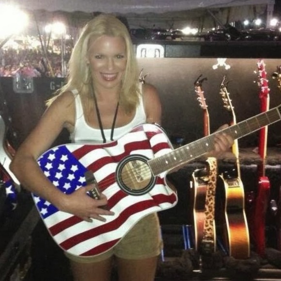 Meet your Posher, Ruth - Picture 8 of 8