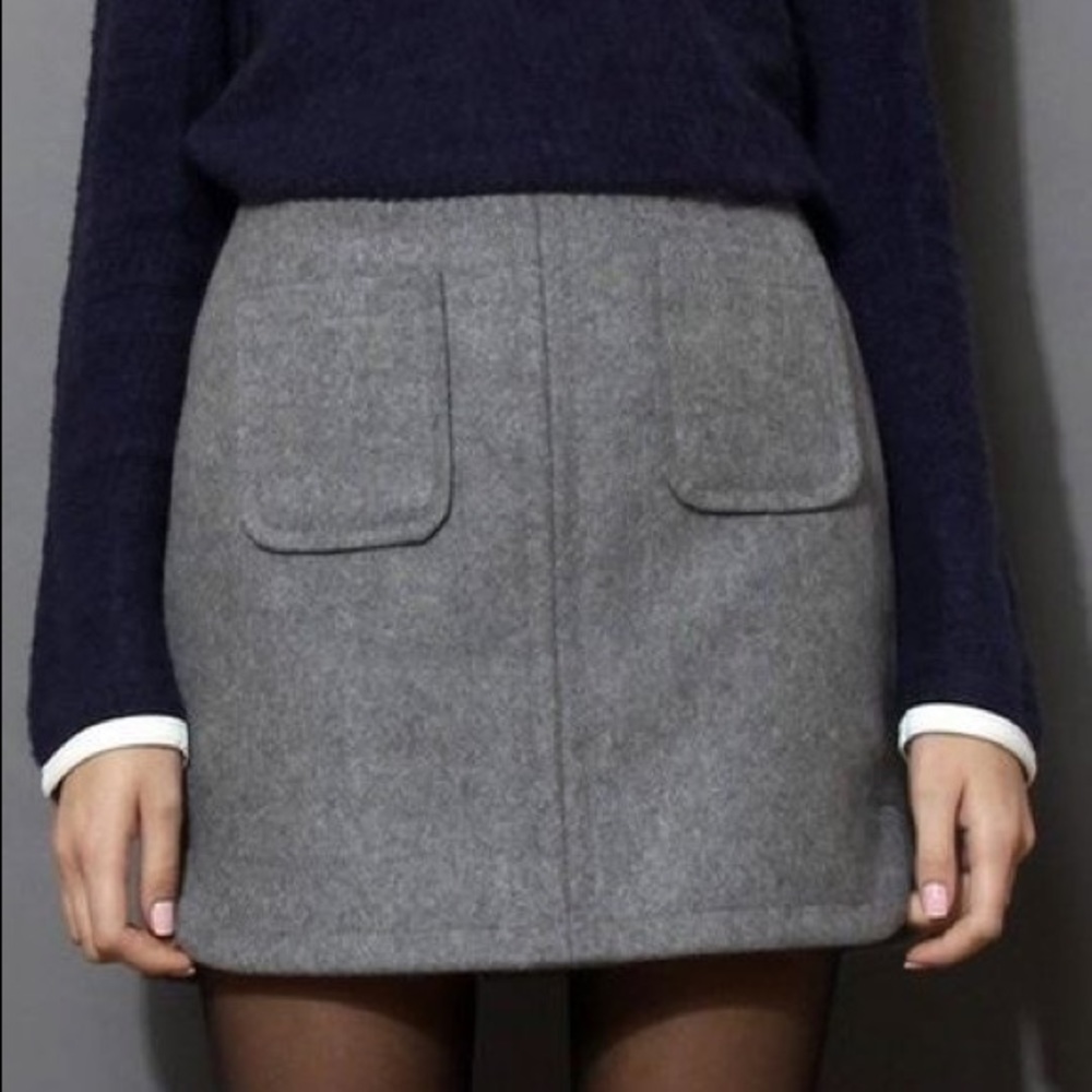 Theory Wool Skirt with Pockets