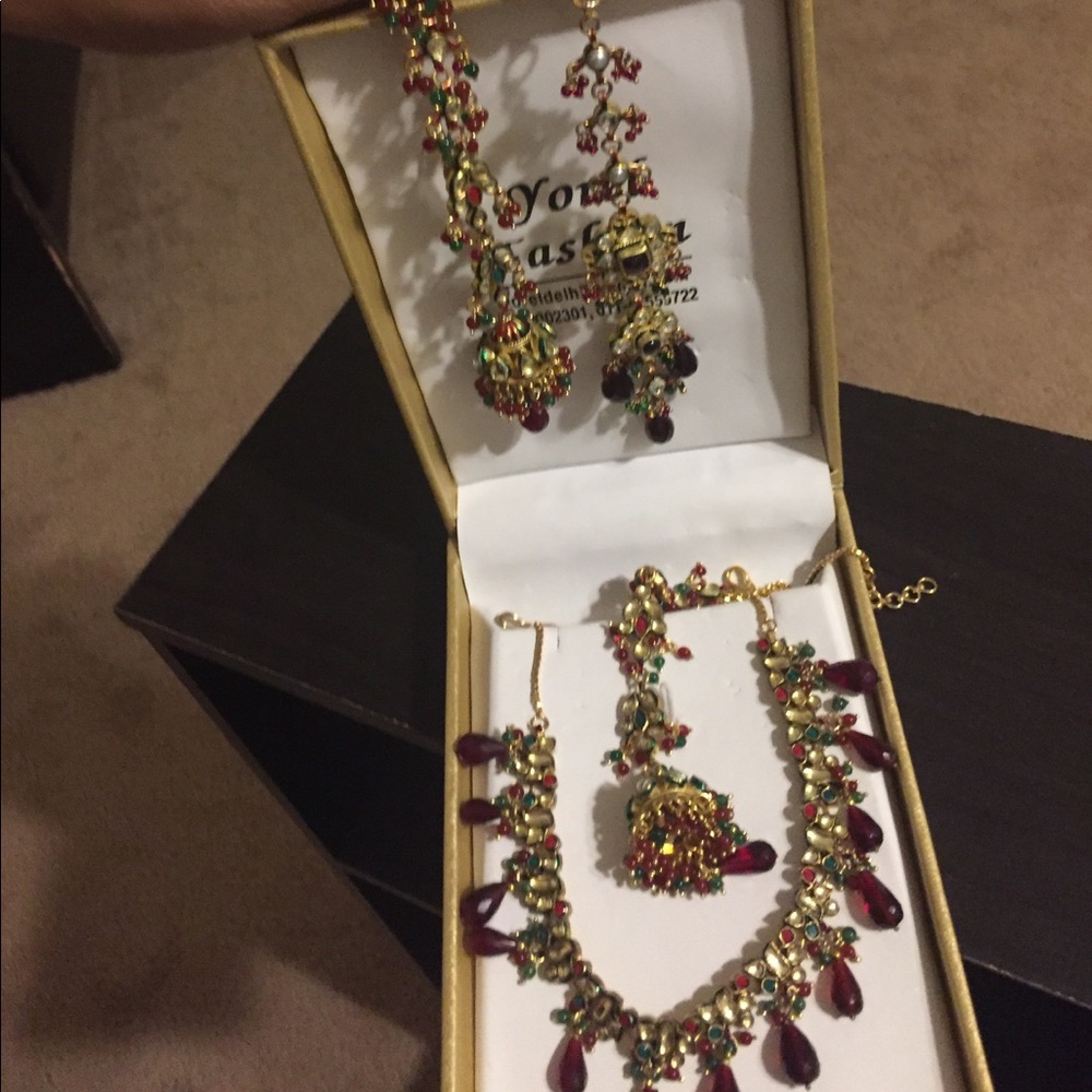 Jewelry set