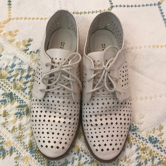 H&M Shoes - ❣️HP❣️H&M STYLISH SHOES❣️