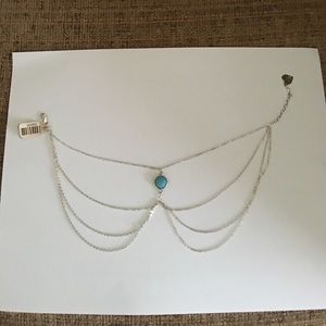 Upper arm chain