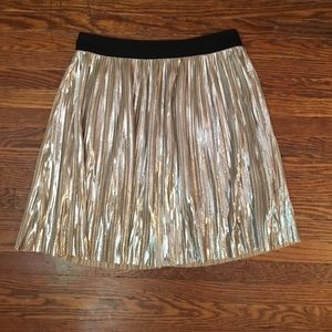 Gold skirt