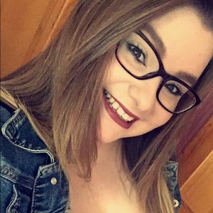 Meet your Posher, Kara