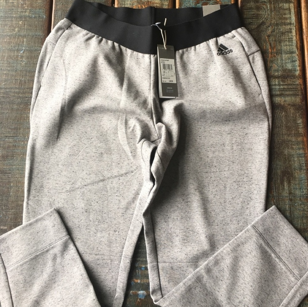 Adidas Joggers new w/o tags