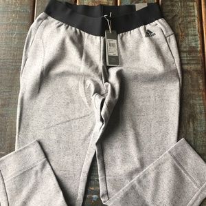 Adidas Joggers new w/o tags