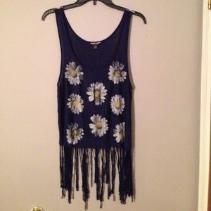 Pretty Daisy Tank Top with Fringe