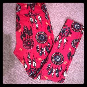 LulaRoe HTF dream catcher leggings (TC)