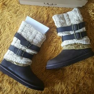 SUPER CUTE UGG boots price firm!