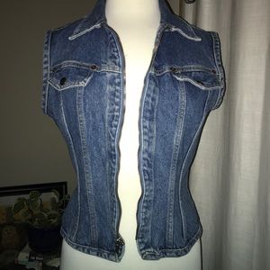 Totally choice Vintage Jean Vest Totally choice Vintage Jean Vest