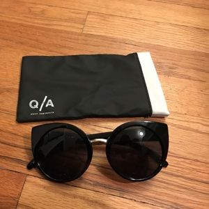 Quay Sunglasses (NEVER WORN)