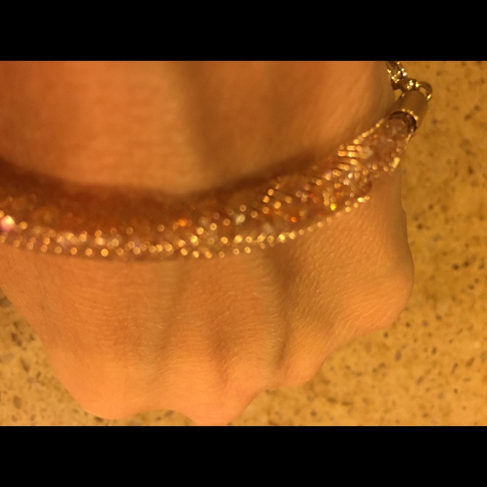 Funky bracelet - Picture 2 of 3