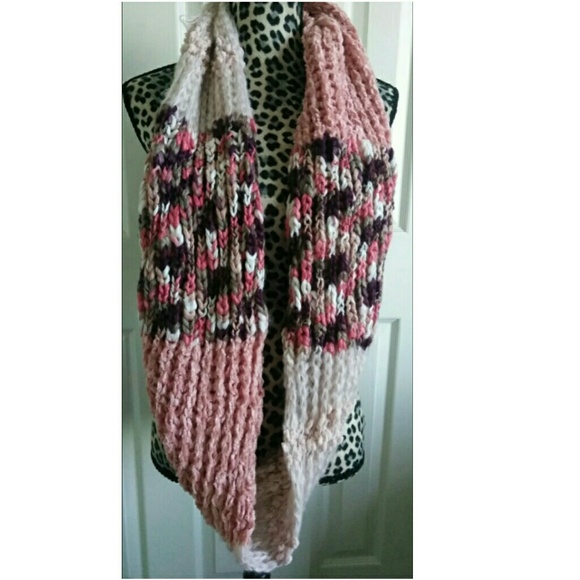 Dusty Rose Wine Peach Chunky Knit Infinity Scarf - Picture 3 of 4