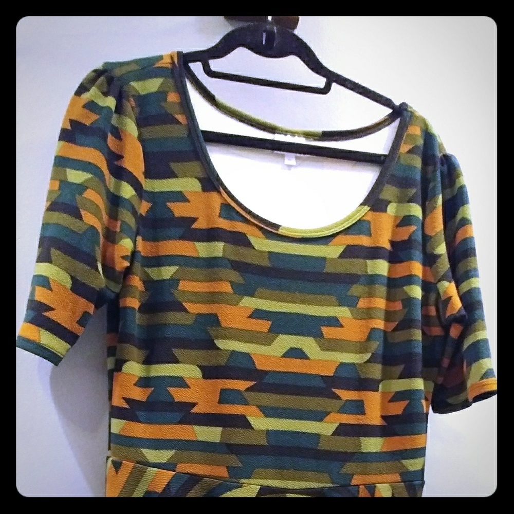 Lularoe Nicole, never worn, no tags