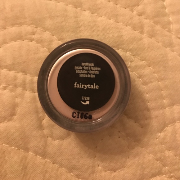 Bare Minerals Eyecolor in "Fairytale" - Picture 2 of 2