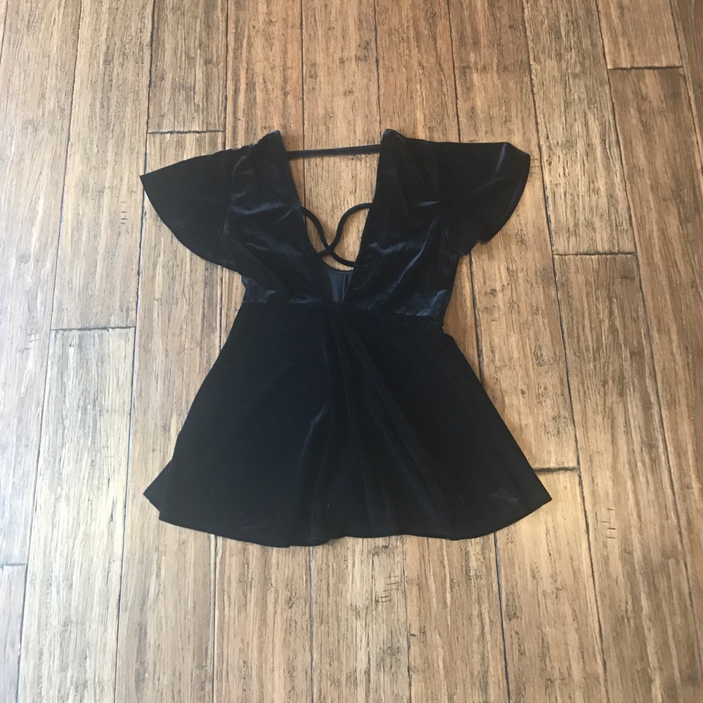 Short Sleeve Velvet Peplum Top_3